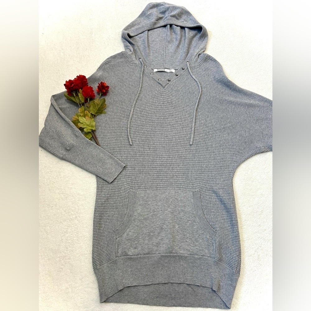 Athleta Grey Ribbed Knit Dolman Sleeve Hooded Tunic Sweater - Medium